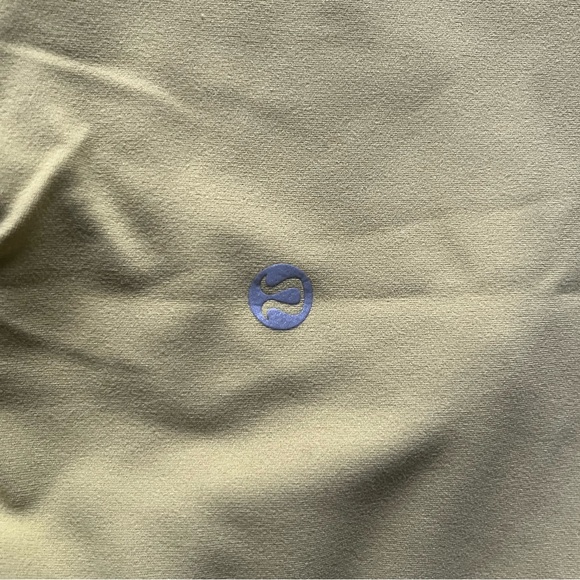 Lululemon Leggings Size 4 - Picture 5 of 8